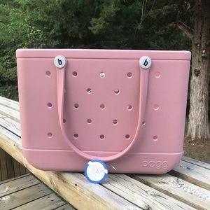 NWT Original Blush Bogg Bag.